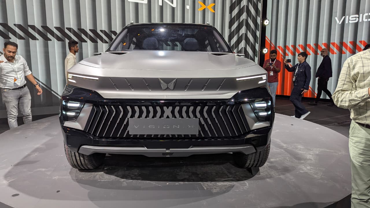 Mahindra Vision X