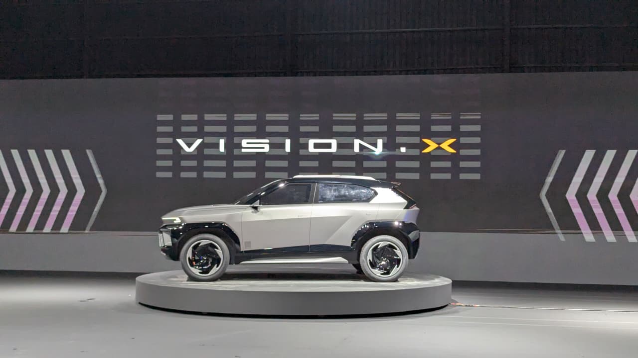 Mahindra Vision X