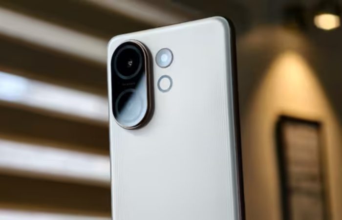 Battery is where the T4 Pro shines. In this Vivo T4 Pro review, the 6,500mAh battery easily lasted over a day and a half on regular use