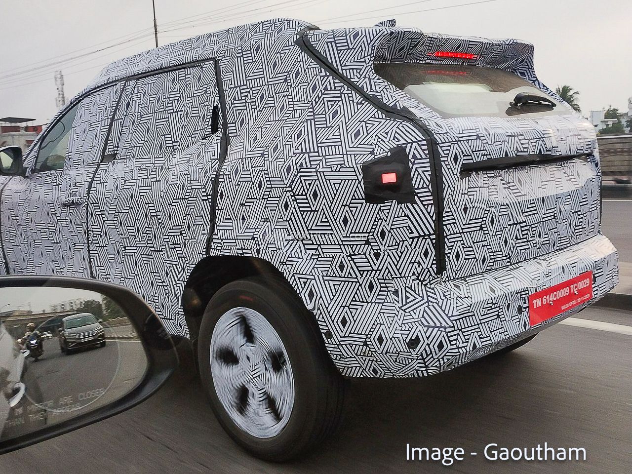 Renault Duster Spotted Ahead Of January Launch
