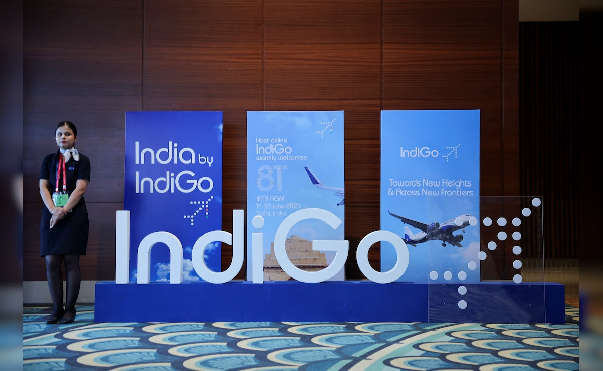 Why Indigo flights are cancelled